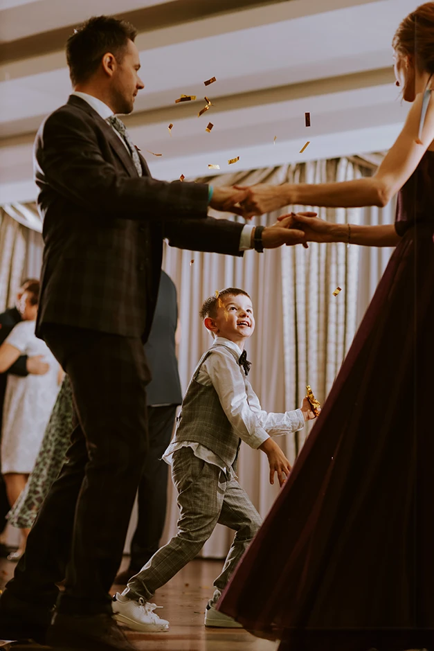 Dworek Mariański, sala weselna Częstochowa, fotograf Częstochowa, zespół weselny Częstochowa, dj Częstochowa, kamerzysta Częstochowa