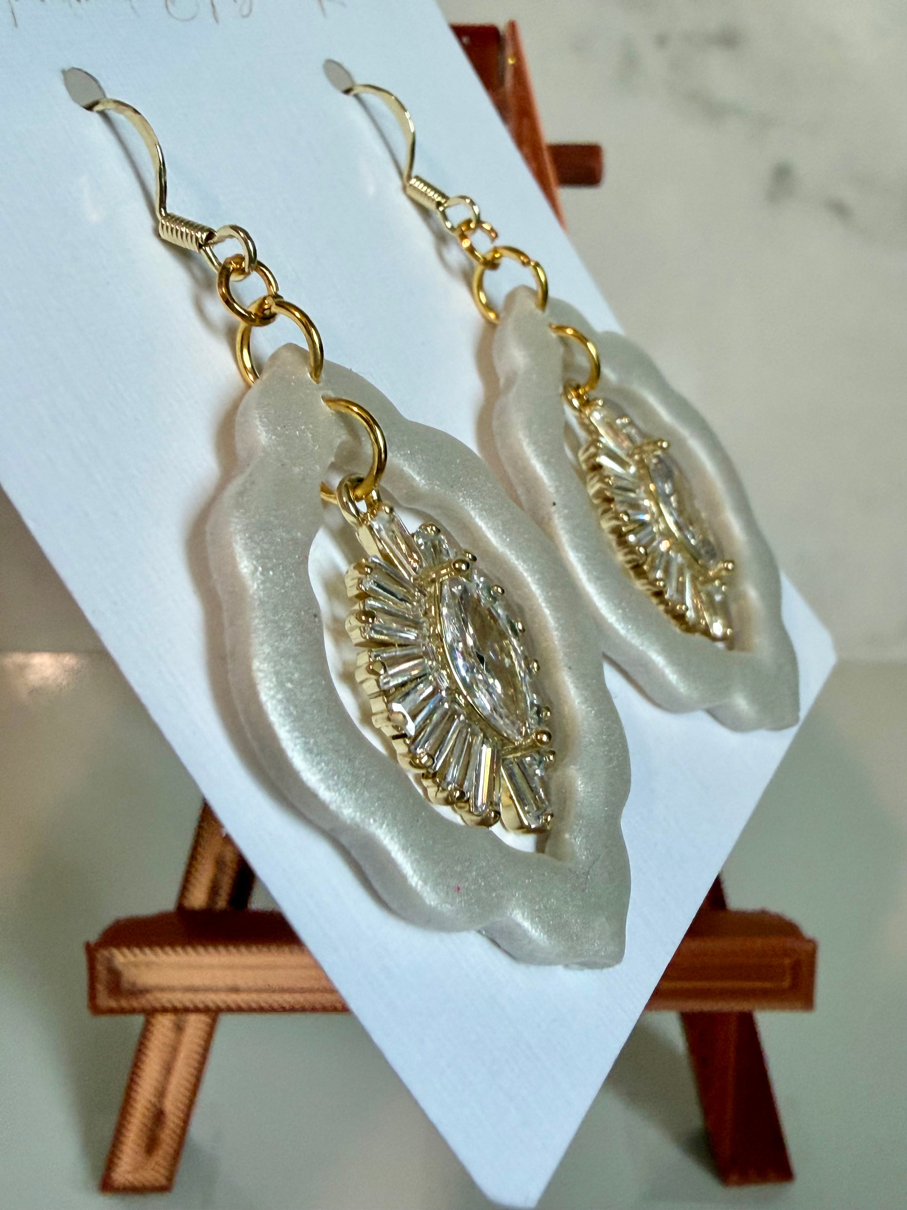 Whispered Elegance Collection - Ivory Halo