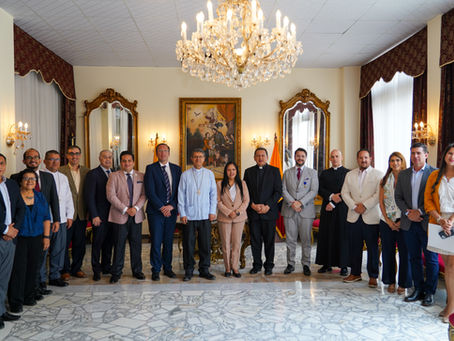 Barony of Braemar signs agreement with the Archdiocese of Guayaquil: Education, Values and Teacher Training