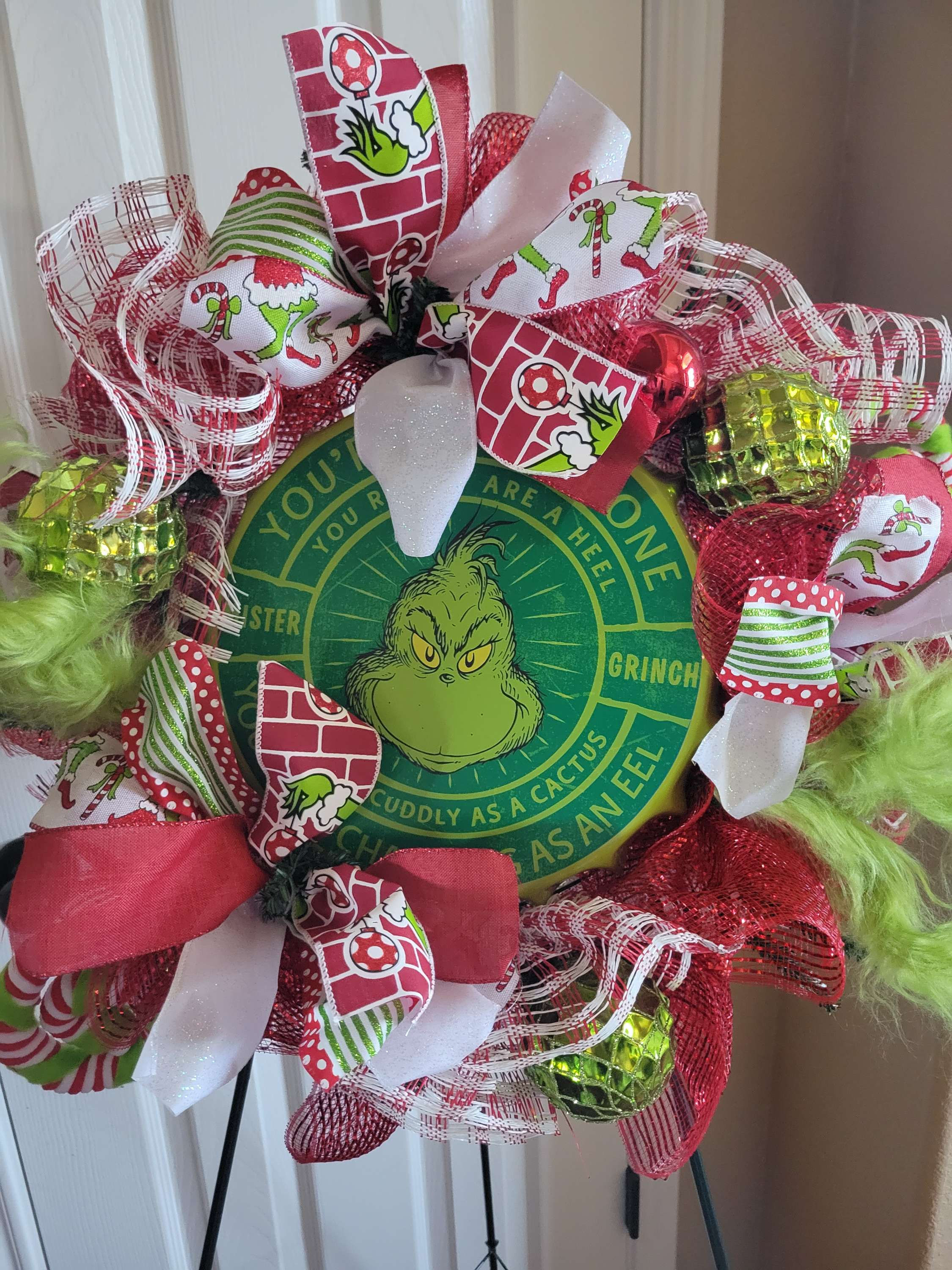 Grinch bottle cap