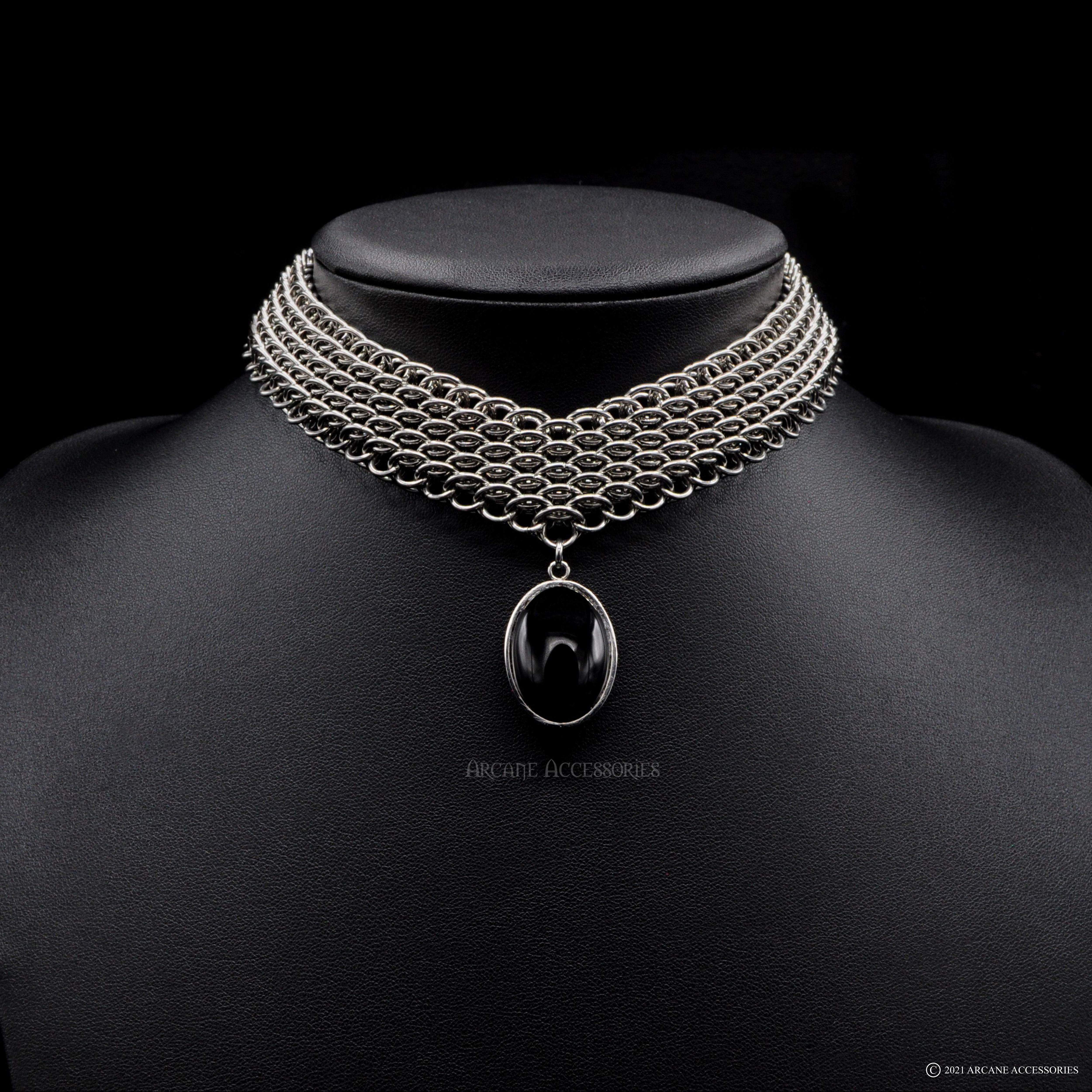 Dragonscale Onyx Choker | Stainless Steel | Handmade. This bold V-shaped choker features a large onyx pendant