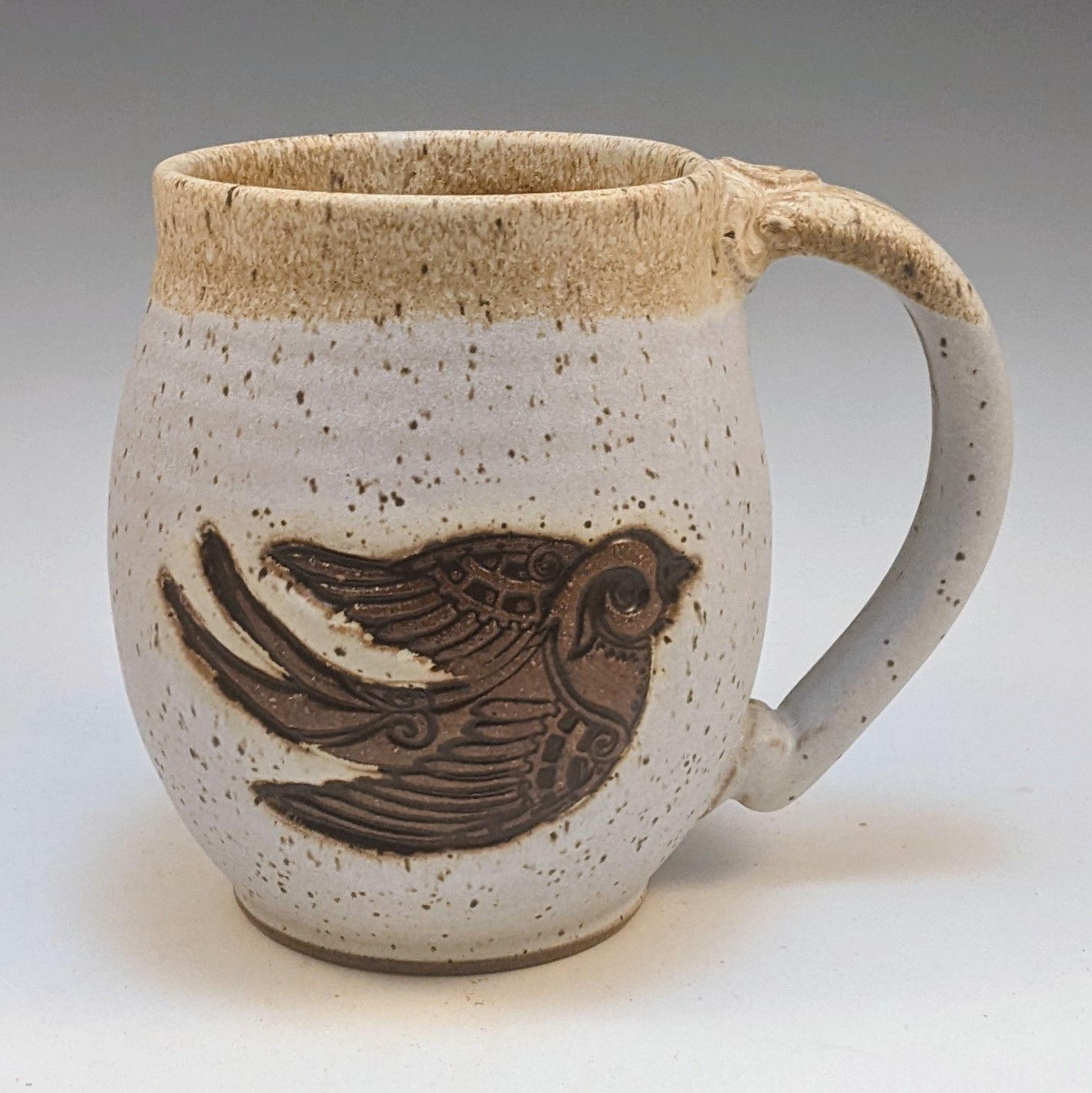 Free bird  in matte white