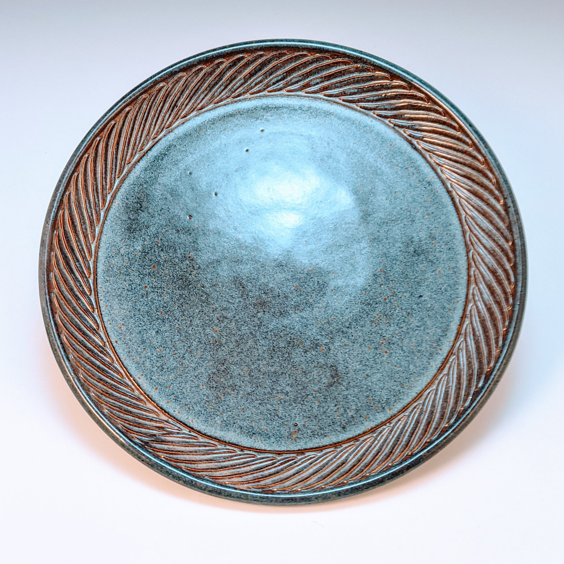 Blue rutile dinner plate