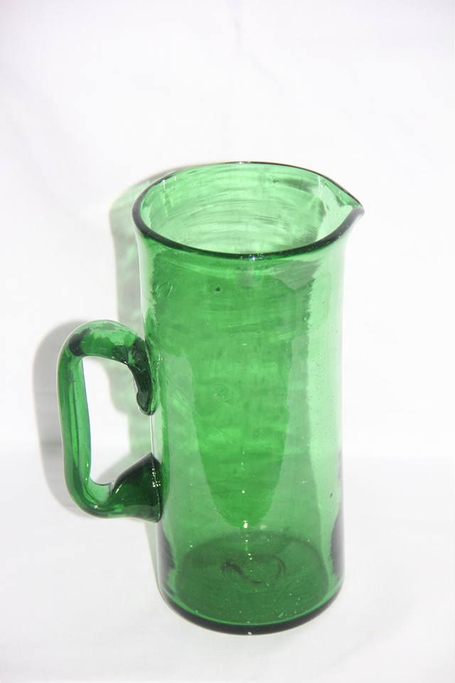Thumbnail: Cylindrical Water Jug