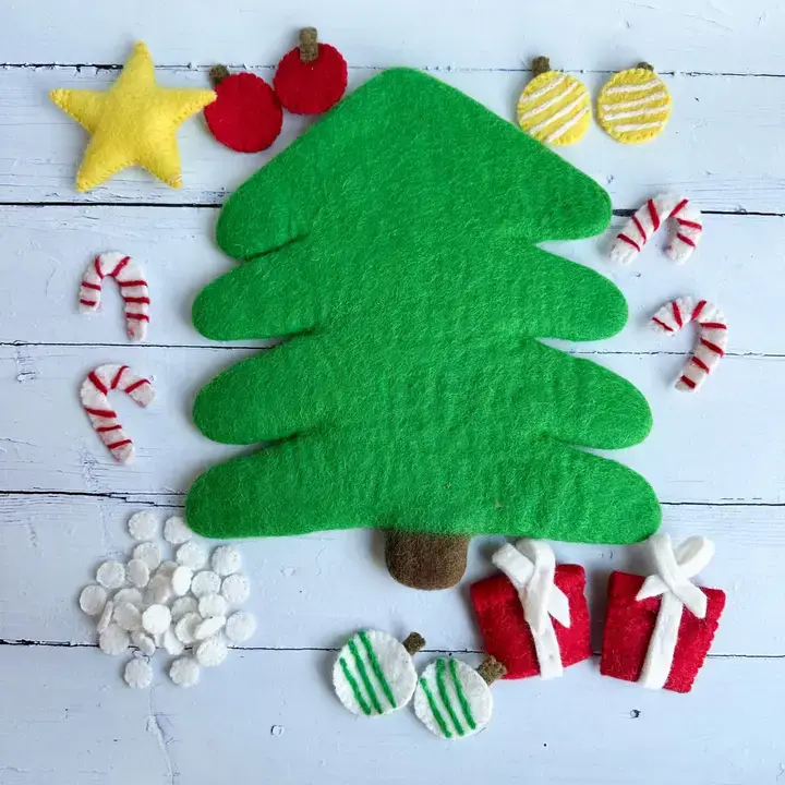 Felt Build A Christmas Mat