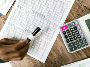 The term offshore is often mistakenly associated with a lack of oversight or control. In reality, many offshore jurisdictions require mandatory audits and financial reports, especially when the company reaches certain turnover thresholds, holds significant assets, or belongs to an international group. In this article, we explain how mandatory audits work, when they are required, and why they are essential to ensuring transparency and credibility in an offshore structure.