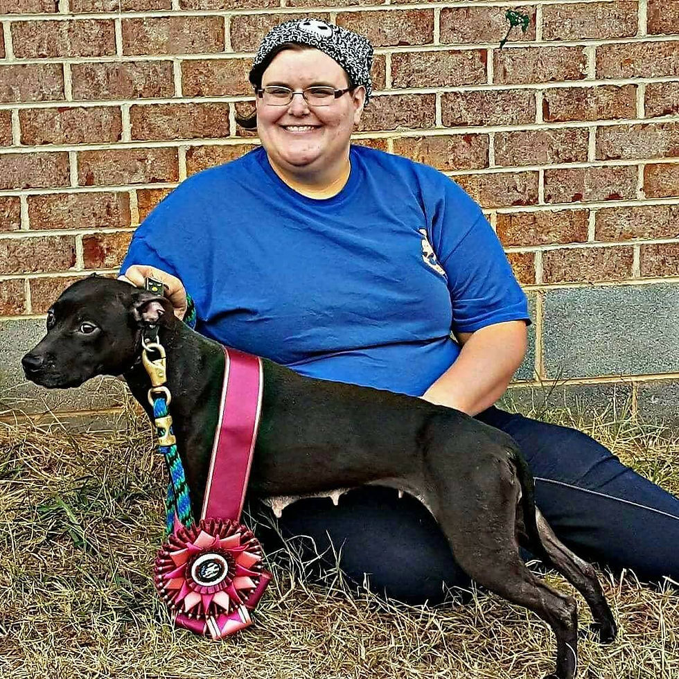 19264302_773725346085711_445443113921618