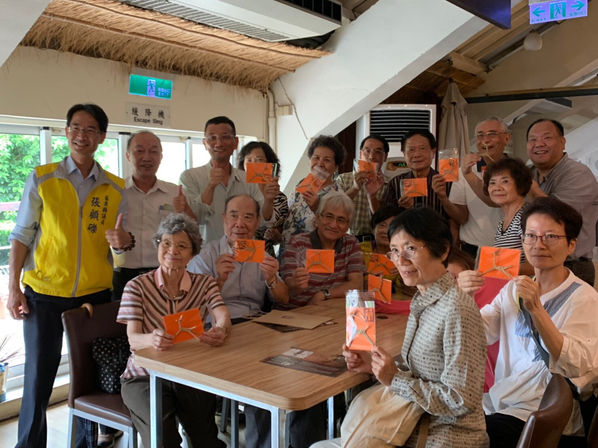9/4日,本學會理監事聯誼活動,前往苗栗龍昇社區、東里家風、藺草文化館參訪。