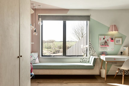 1 Lexi bedroom.jpeg