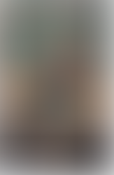 Comic book cover of "Resident Evil #6" features two armed protagonists amidst attacking zombies. Dynamic action and intense survival tone.