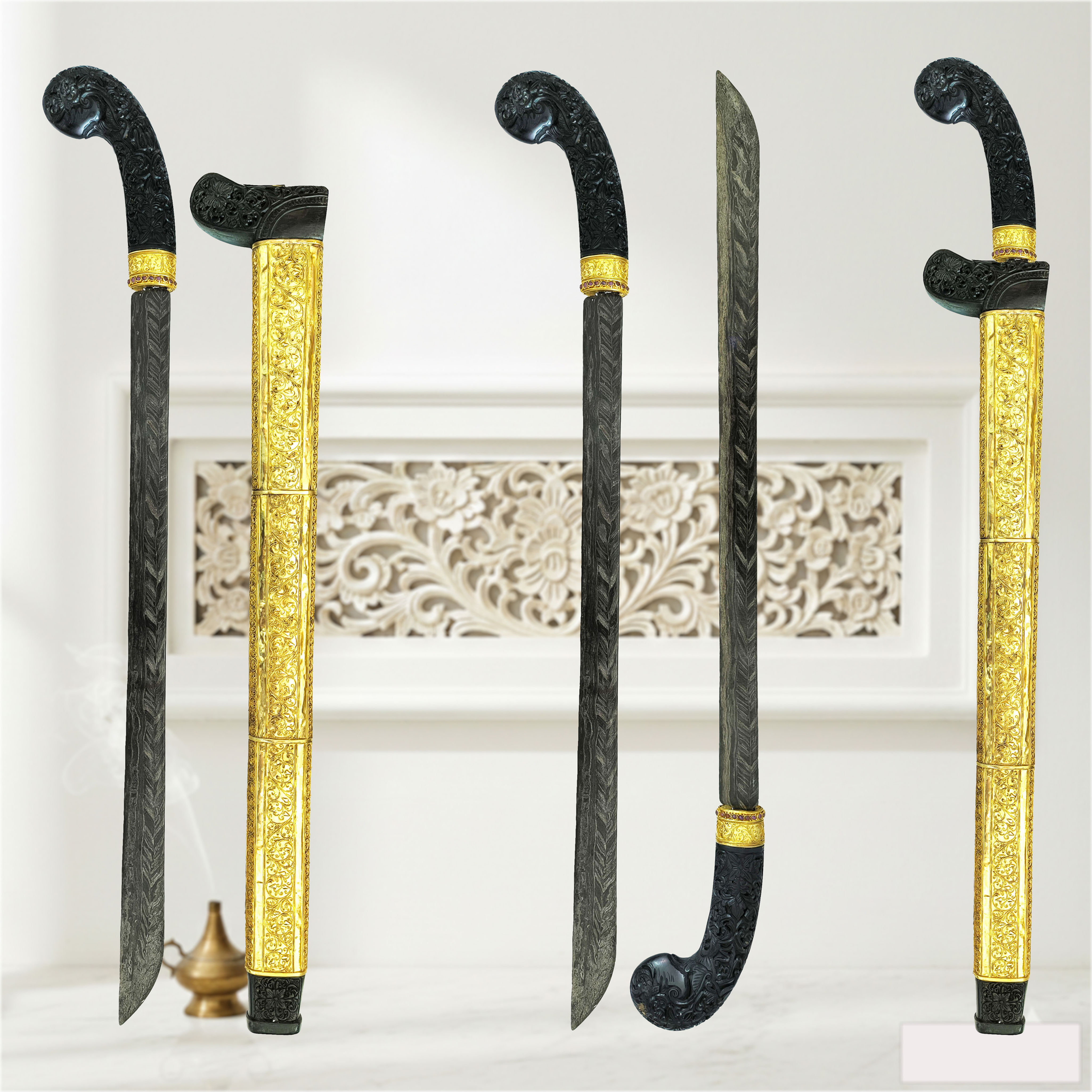 Antique 17thC Bugis Pedang Sinangke: Gold Kerawangan & Triple Pamor Blade