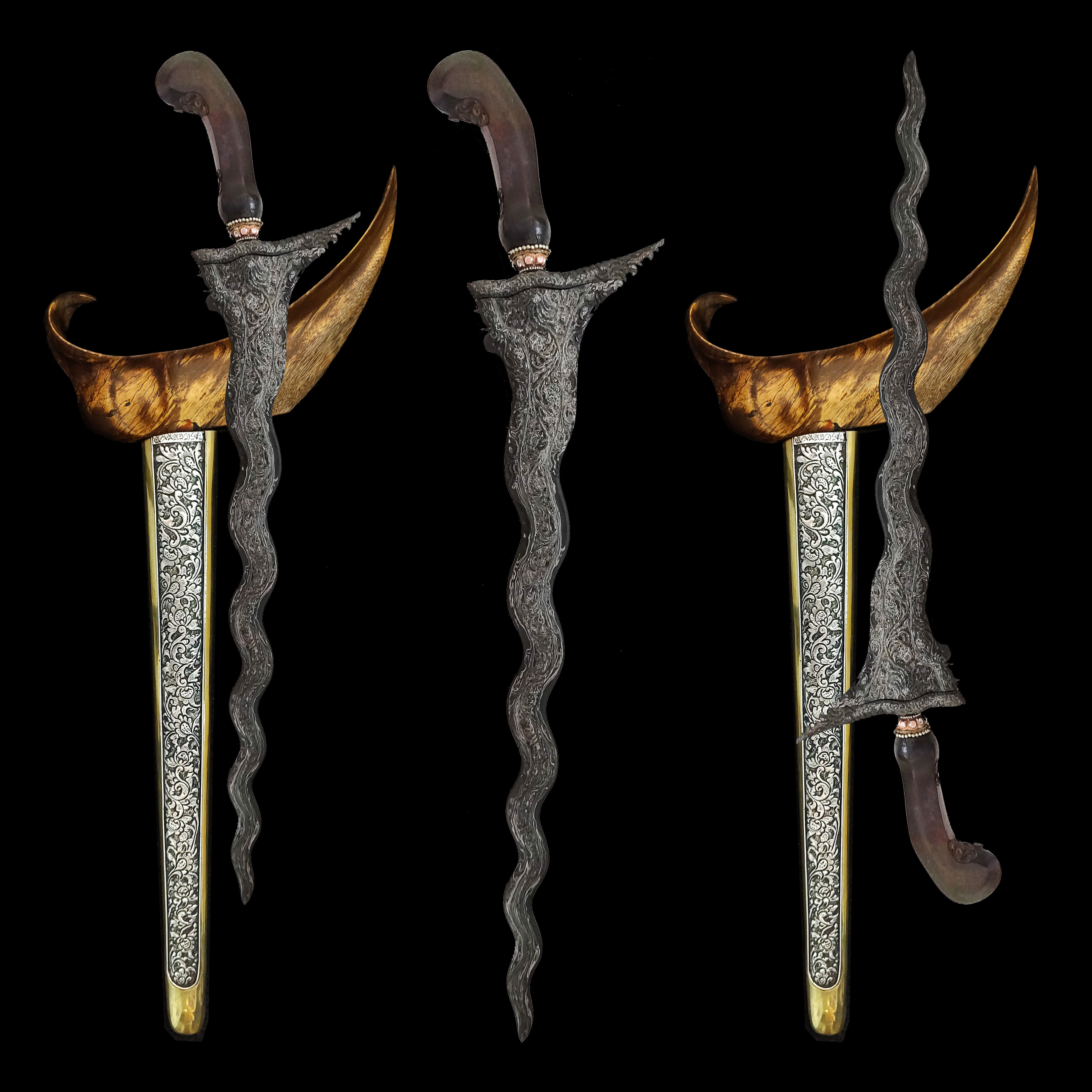 Kamarogan tinatah kris