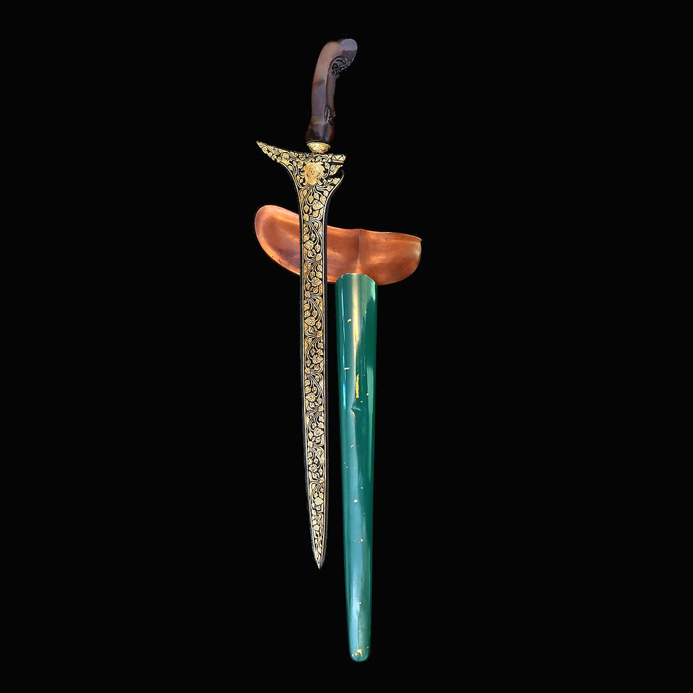 Thumbnail: Keris, kris Kinatah Emas – Spectacular Tumenggung wilah with full Kinata (gold).