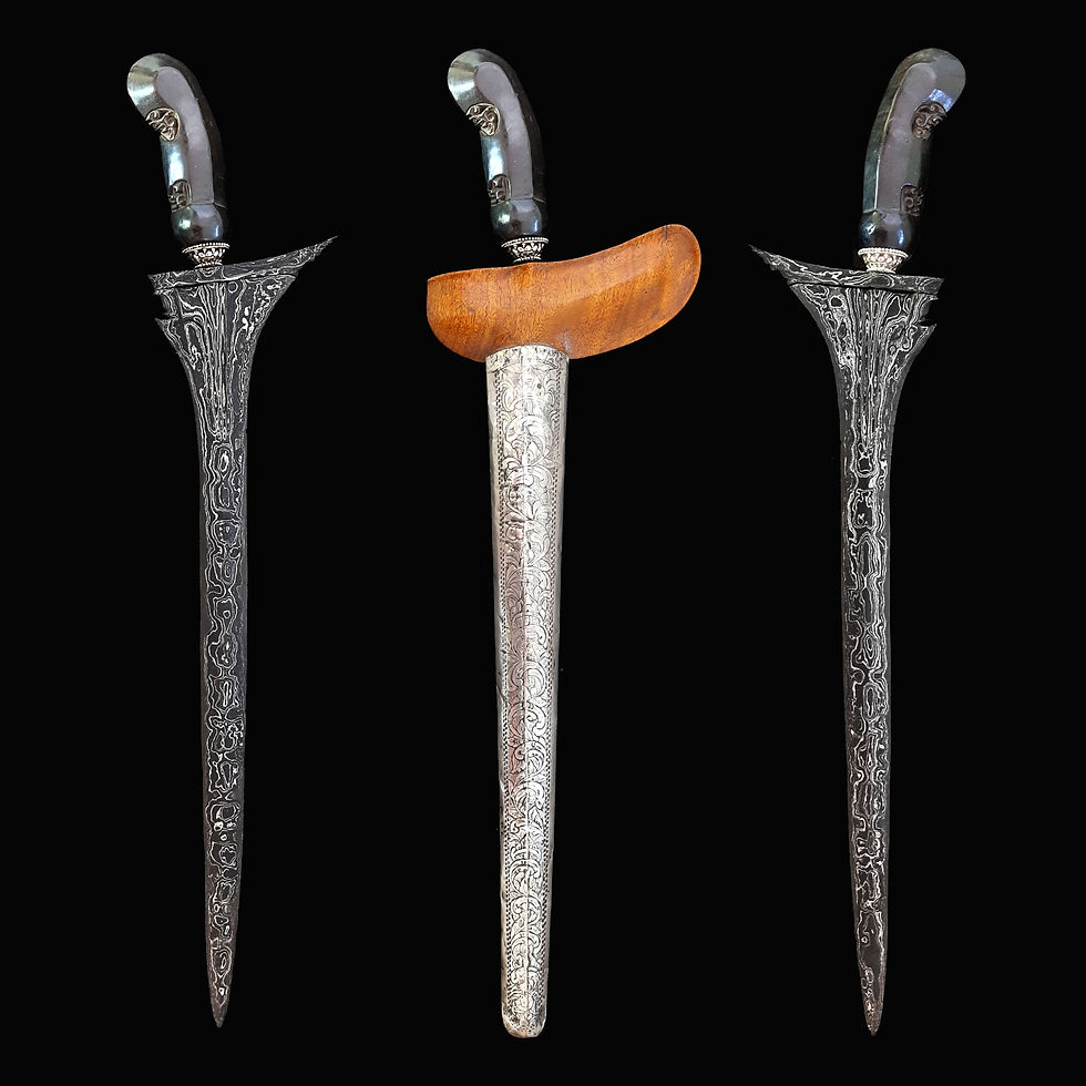 Thumbnail: Antique Sinom keris, kris - Bendo Segodo pamor - Early 18th century