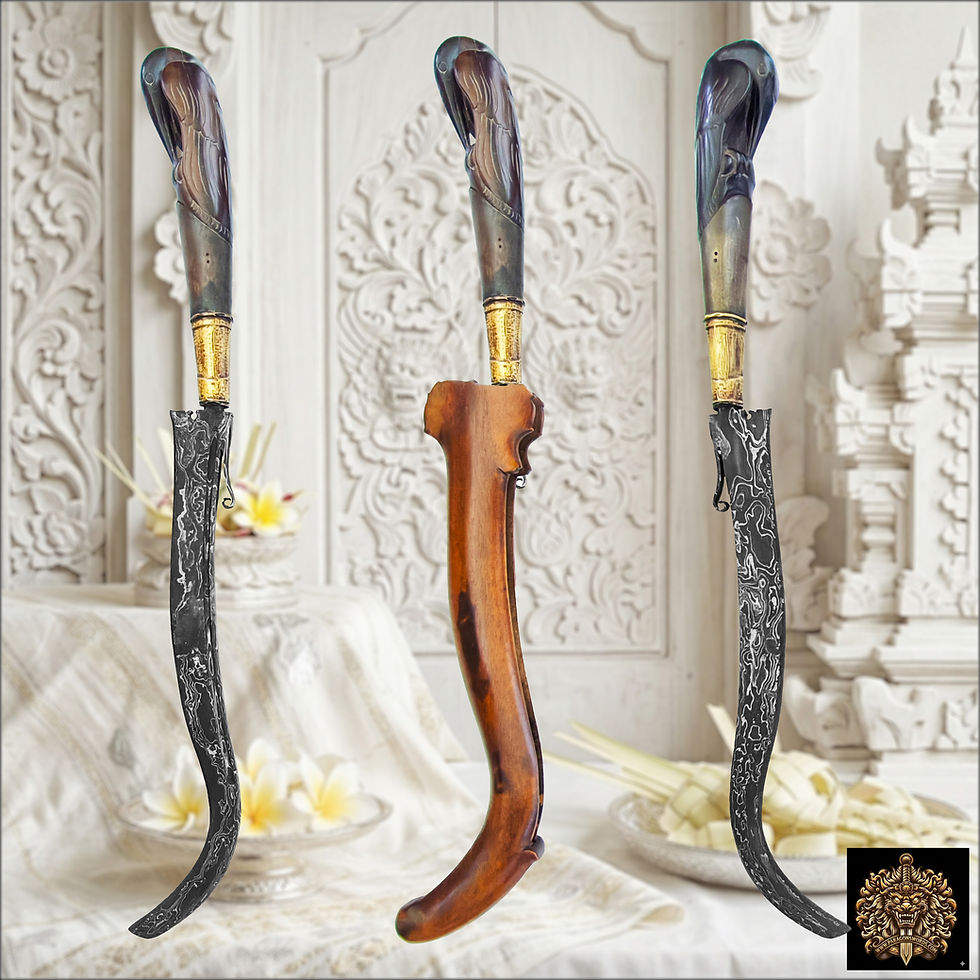 Thumbnail: Antique Lombok Arug Pengentas Pedang - Ngulit Semangka Pamor & Horn Hilt