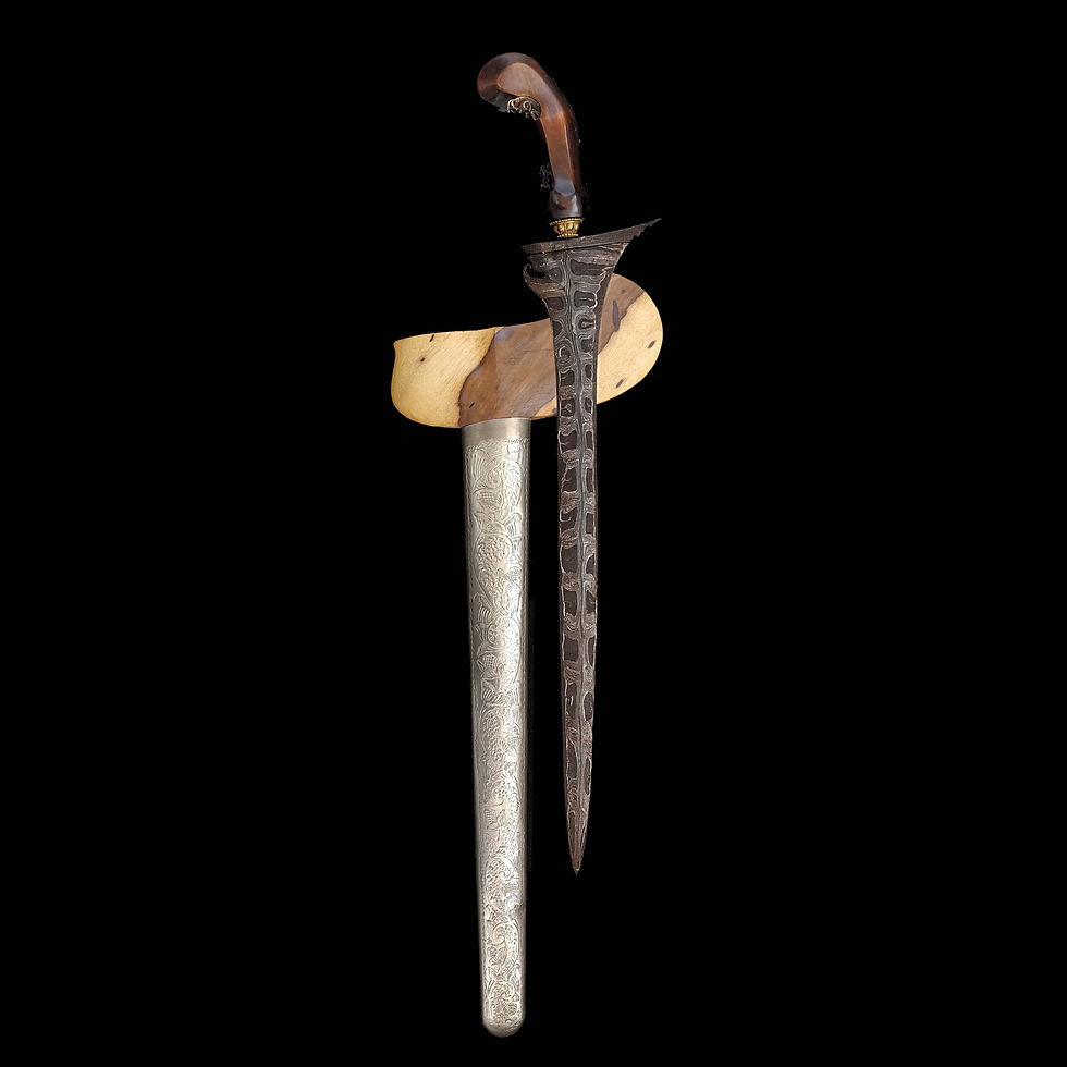 Thumbnail: Very rare, antique Sujen Ampel, Untuk Banyu kris, keris - Pamor Ubtuk Banyu