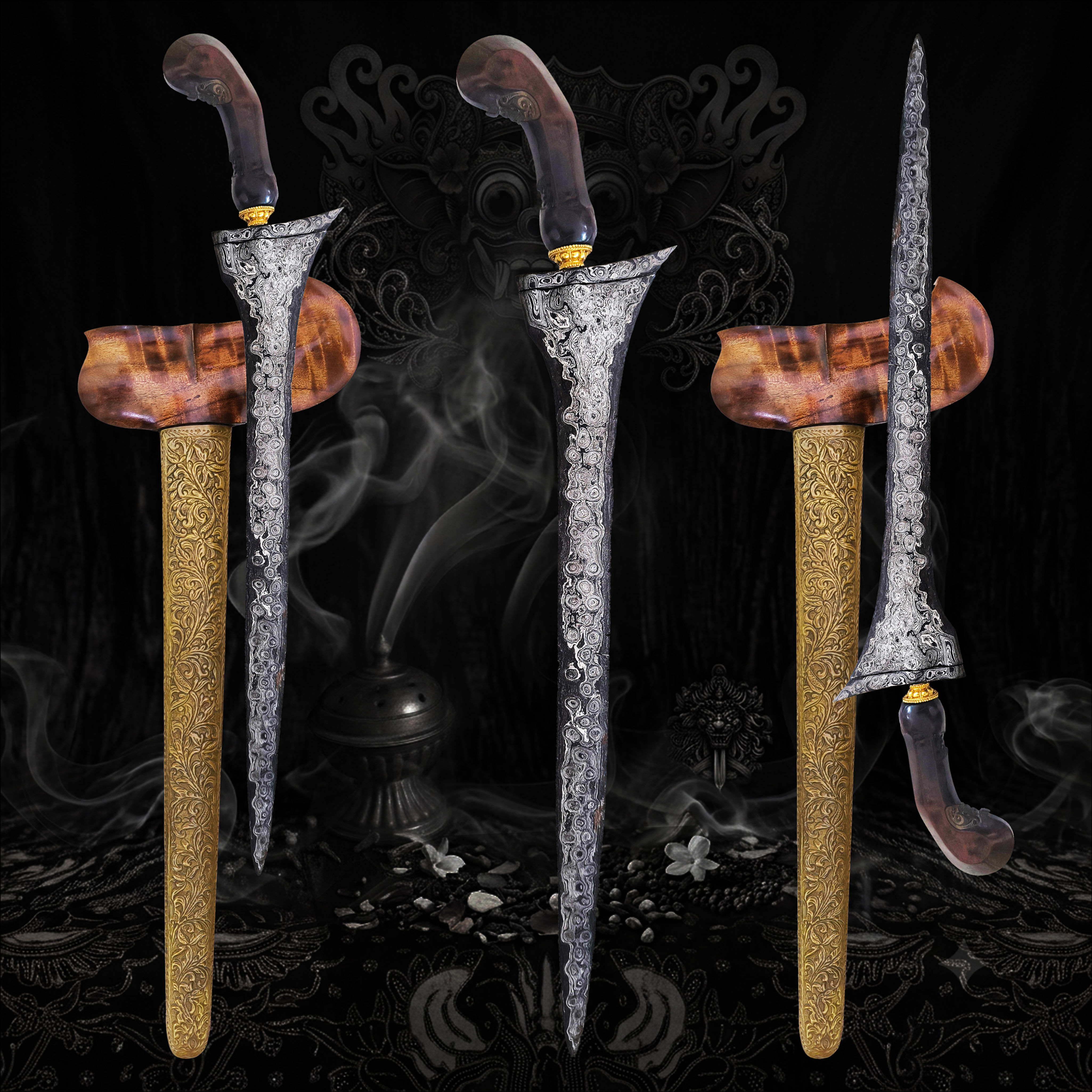 Antique Mataram Tuban keris from the 16th-17th century with straight wilah and rare pamor Udan Mas