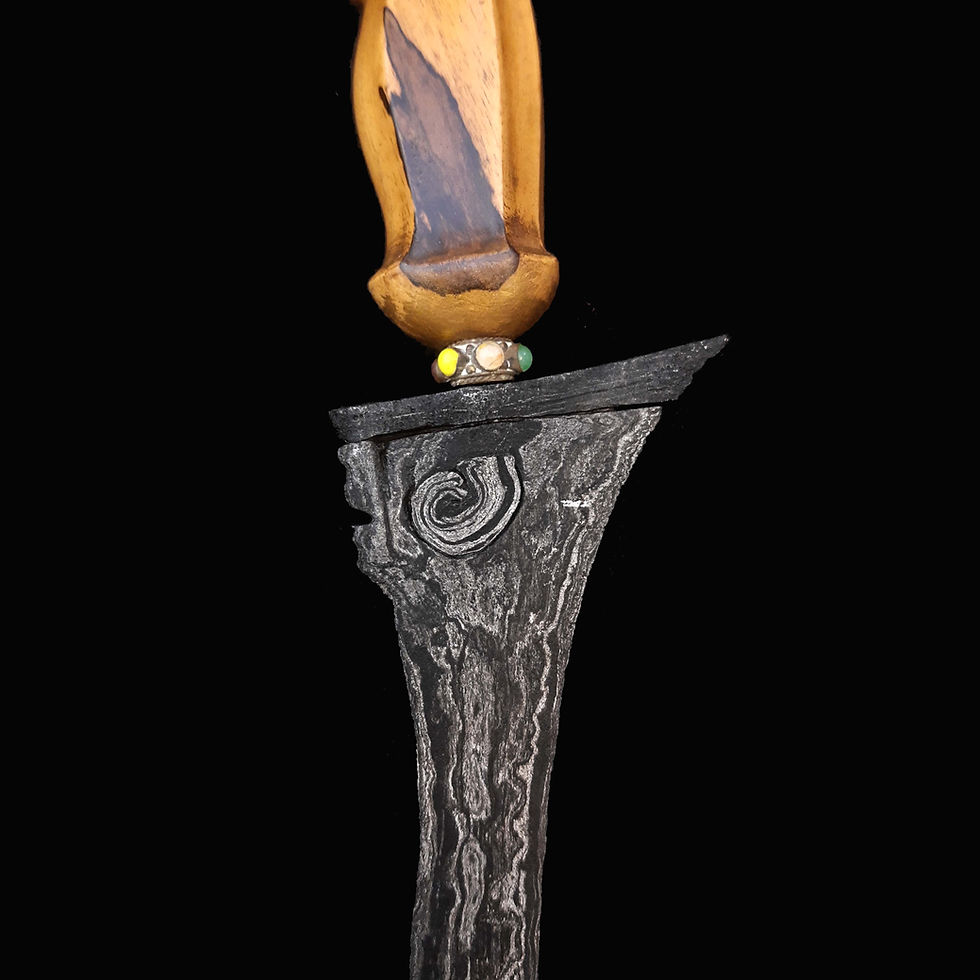 Thumbnail: Hakim (Judge) Bali keris, kris - Blade with a putut, three pamors