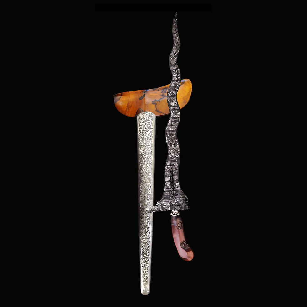 Thumbnail: Panimbal kris, keris - Beautiful and rare Toya Mambeg pamor with 9 luk