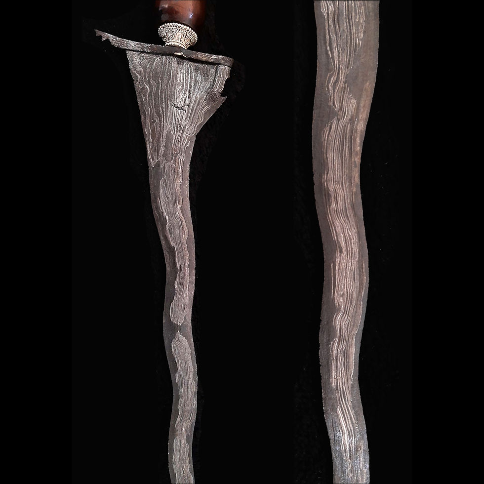 Thumbnail: Beautiful Solo Carabuk keris - 17th century Wilah (blade), Rambut Daradah pamor