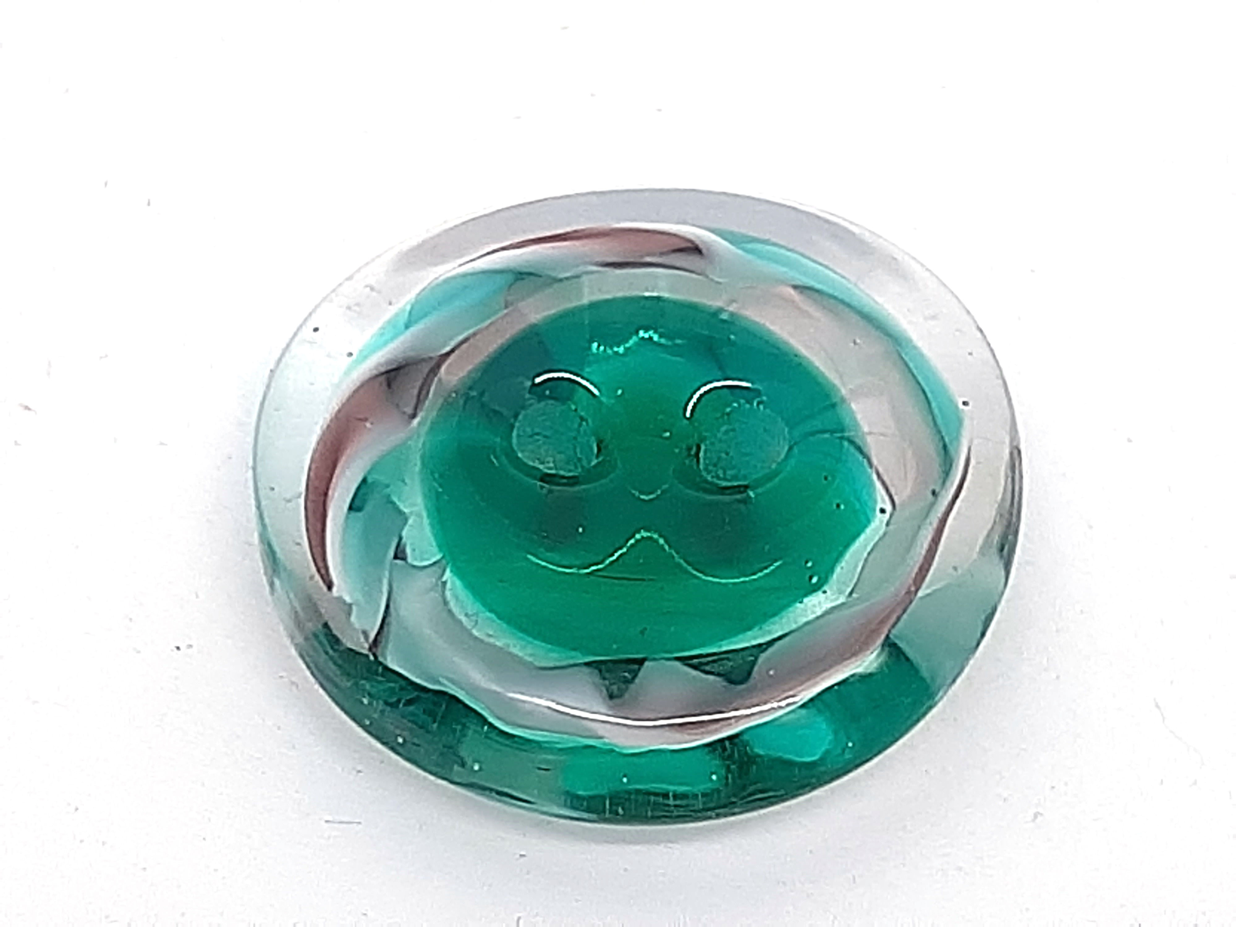 Gros bouton en verre de Murano