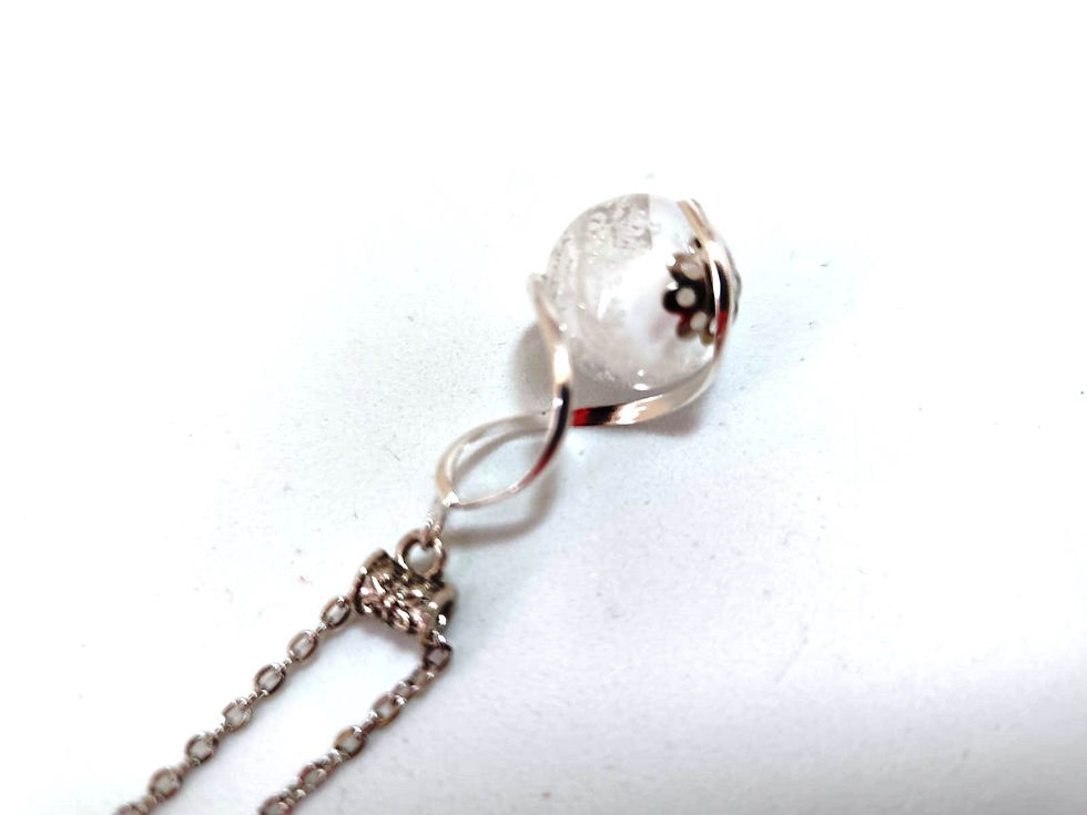Miniature : Pendentif "L'enlacée" perle blanche et transparente en verre de Murano