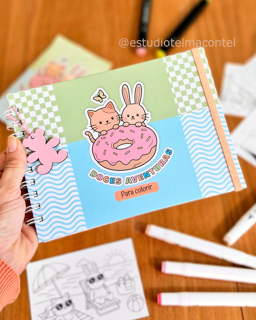 Kit Digital - Livro de Colorir - 24 desenhos/ 30 pág. - Tamanho A5 + Cards