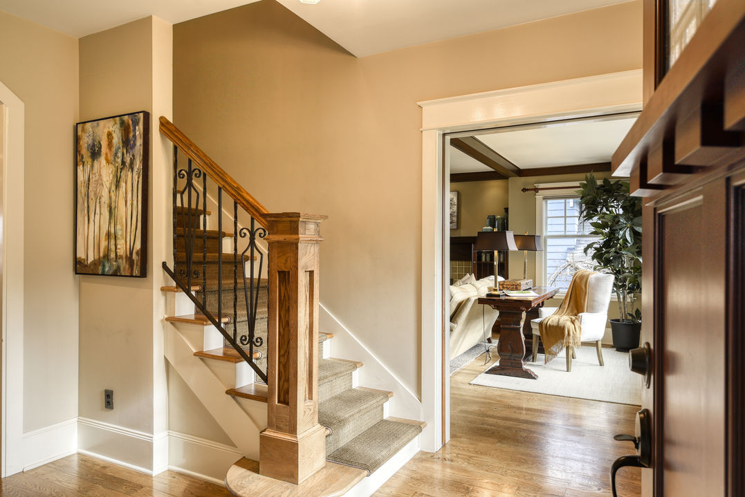 Grit City Staging_North End Tudor_02.jpg