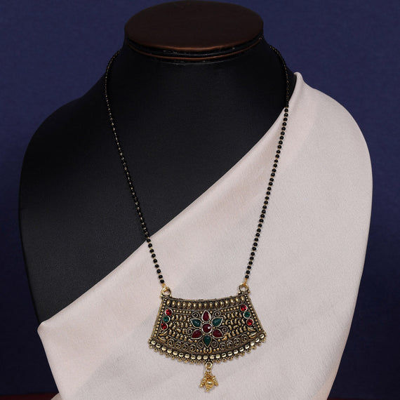Green Color Choker American Diamond Necklace Set With Traditional Beaded Design