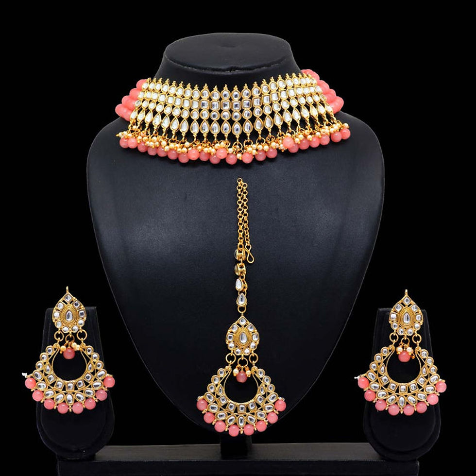 Miniaturbild: Elegant pink necklace set with earrings and maang tikka