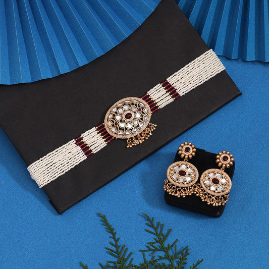 Elegant pearl choker necklace set with earrings