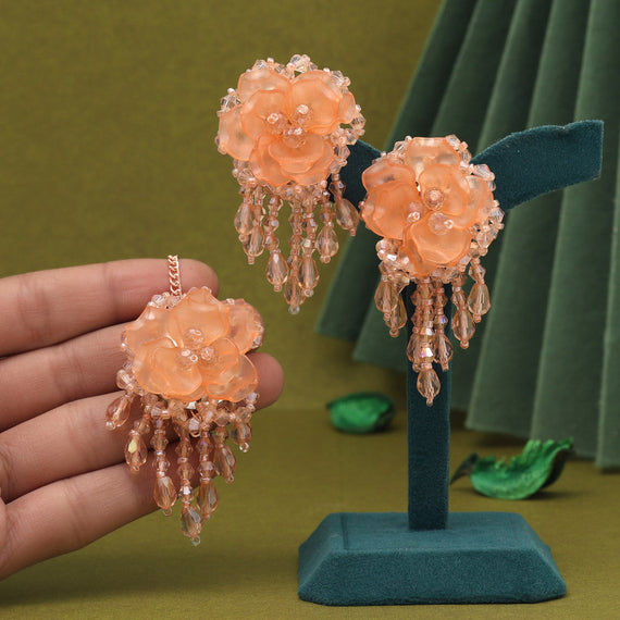 Peach rose beaded earrings and necklace set