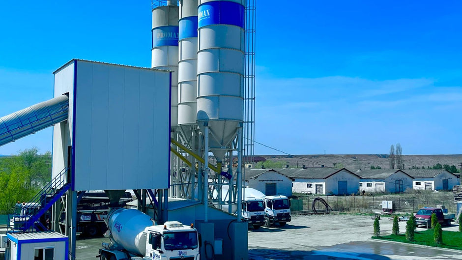 Stație de betoane TeraBeton în Iași, producție și livrare beton pentru fundații și construcții.