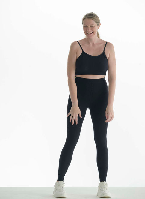 Transformirajte svoje tijelo sa Solidea Be You Tonic anticelulitnim tajicama. Idealne za oblikovanje i udobnost, bilo u teretani ili za svakodnevne aktivnosti