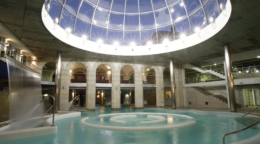piscina-centro-termal.jpg