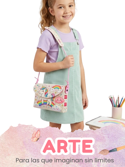 Niña pintando y decorando bolsa DIY modelo Arte kit creativo infantil