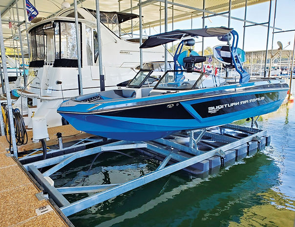 boatlift2_edited.jpg