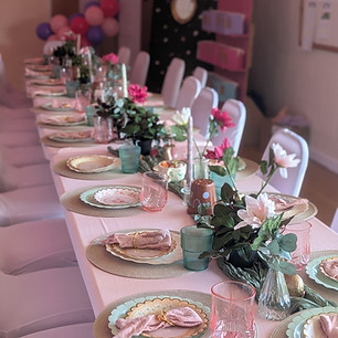 fairytale-party-tablescape.jpg