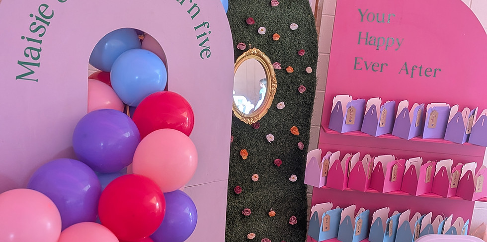 Singage-boards-personalised-fairytale.jpg