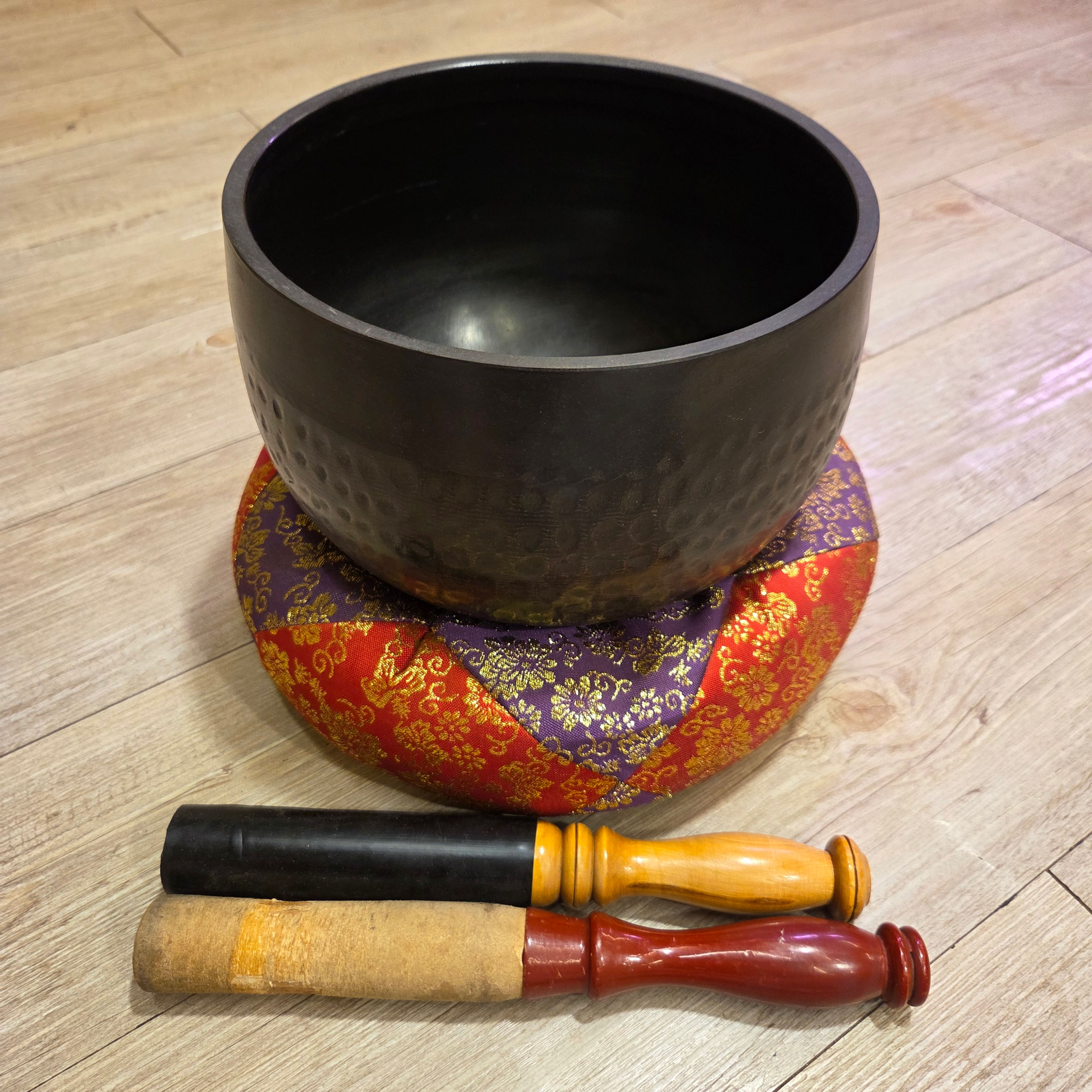 日本中古磬(頌缽) No. 202501 Japanese Vintage Chime Bell (Singing Bowl)