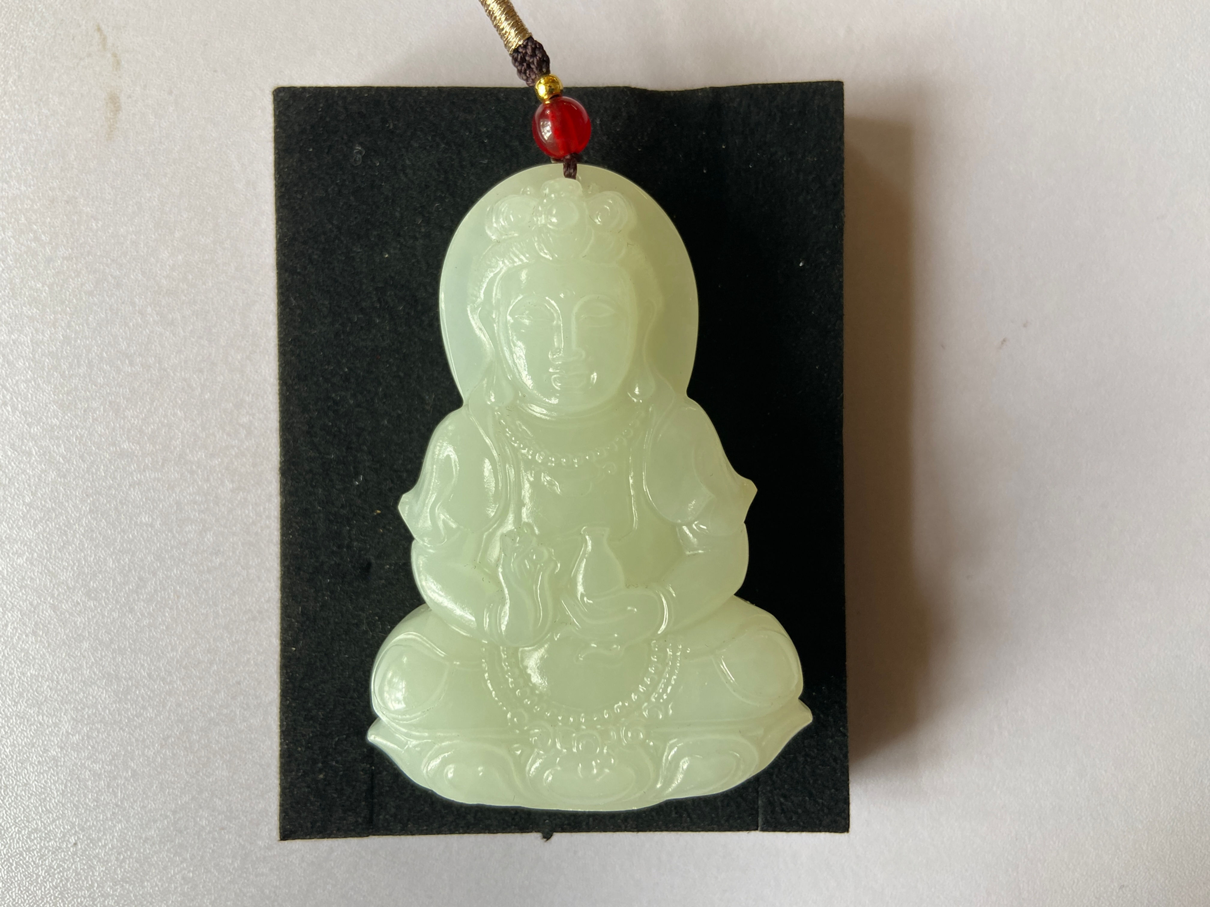 性價比之選-金絲白玉菩薩 Jinsi Jade Bodhisattva Statue