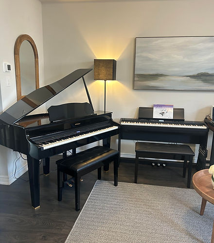 Piano studio in Cambridge Ontario. Piano lessons and piano teacher in Cambridge, Ontario.