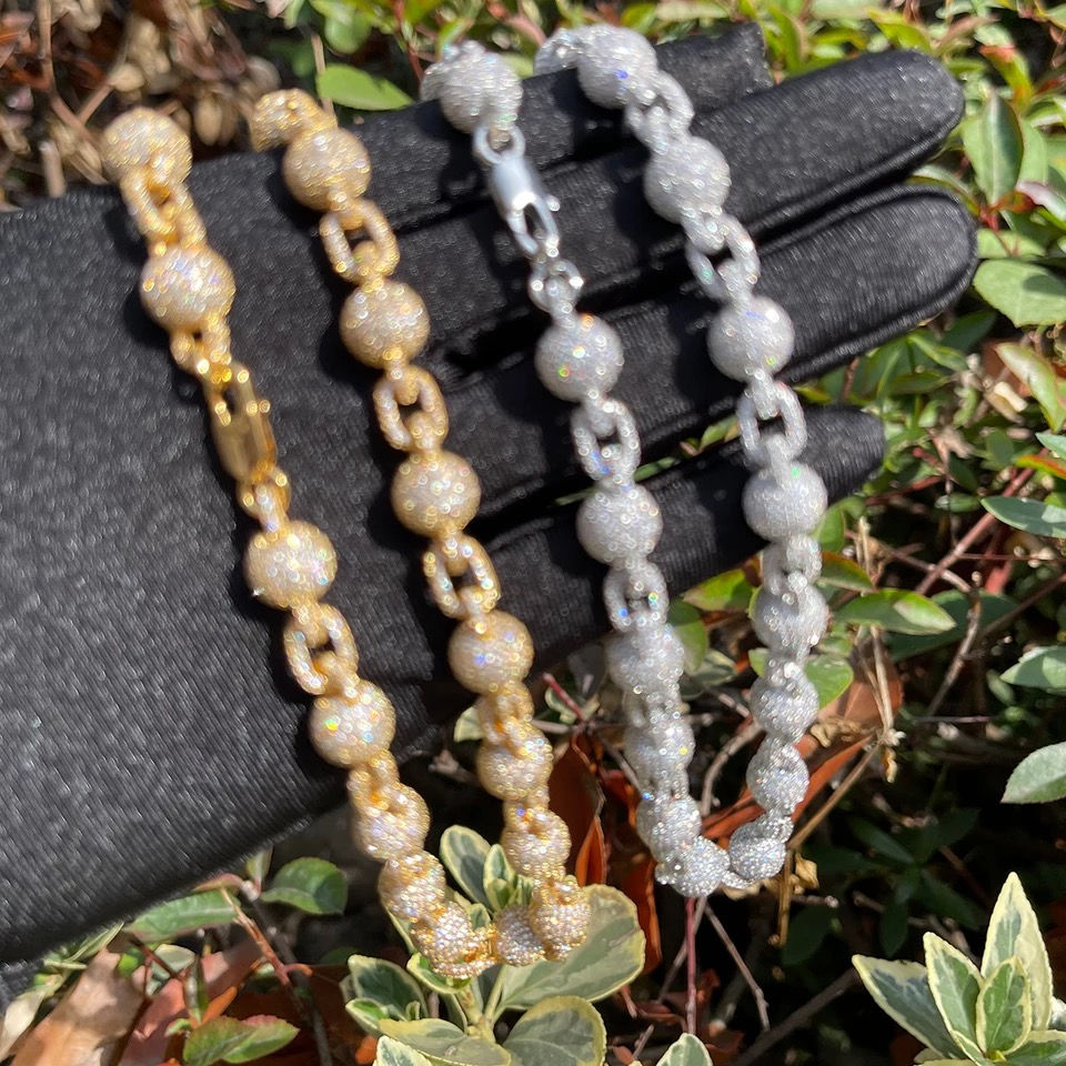 Thumbnail: Ball & Chain