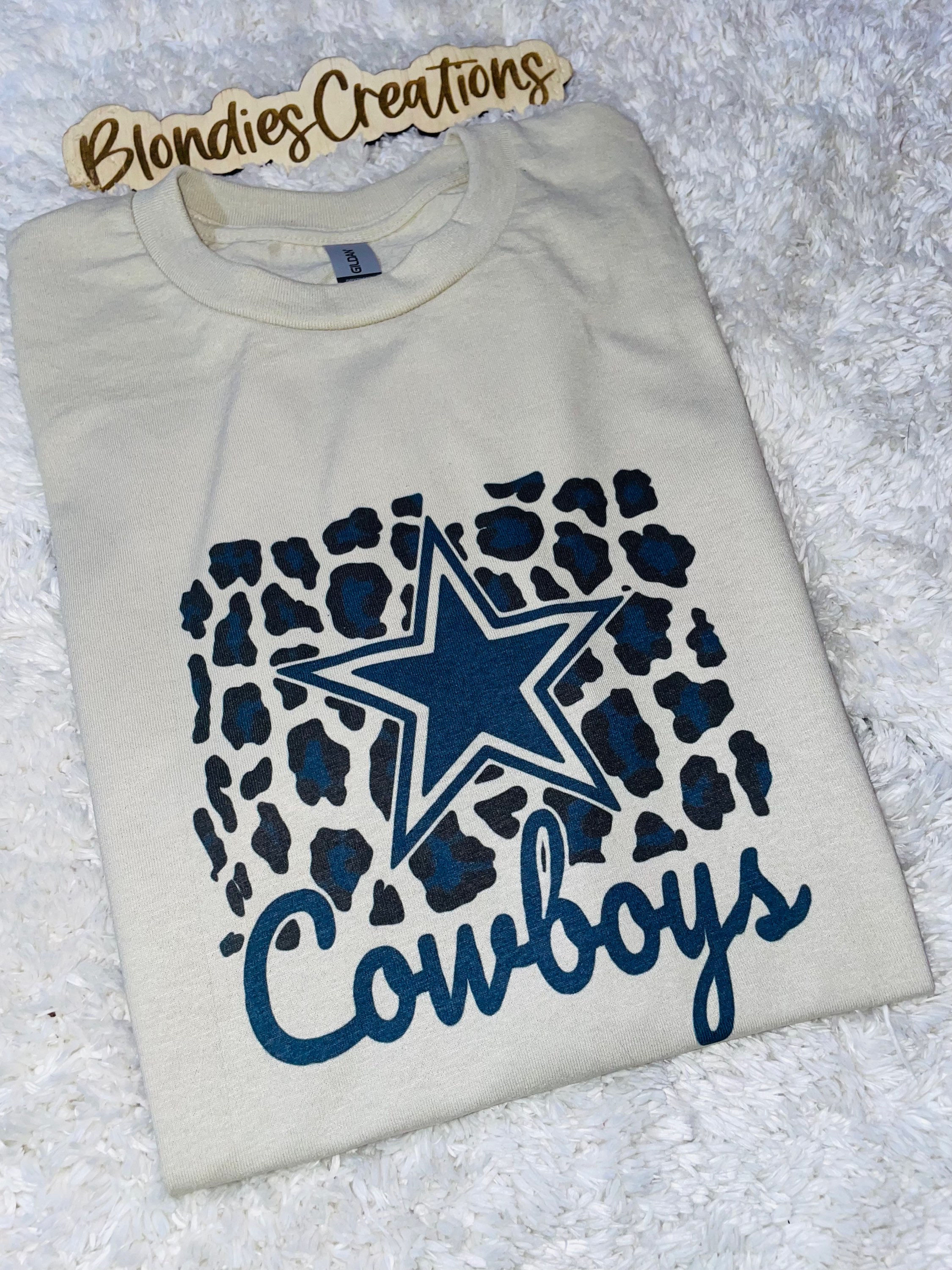 Cheetah cowboys tee 