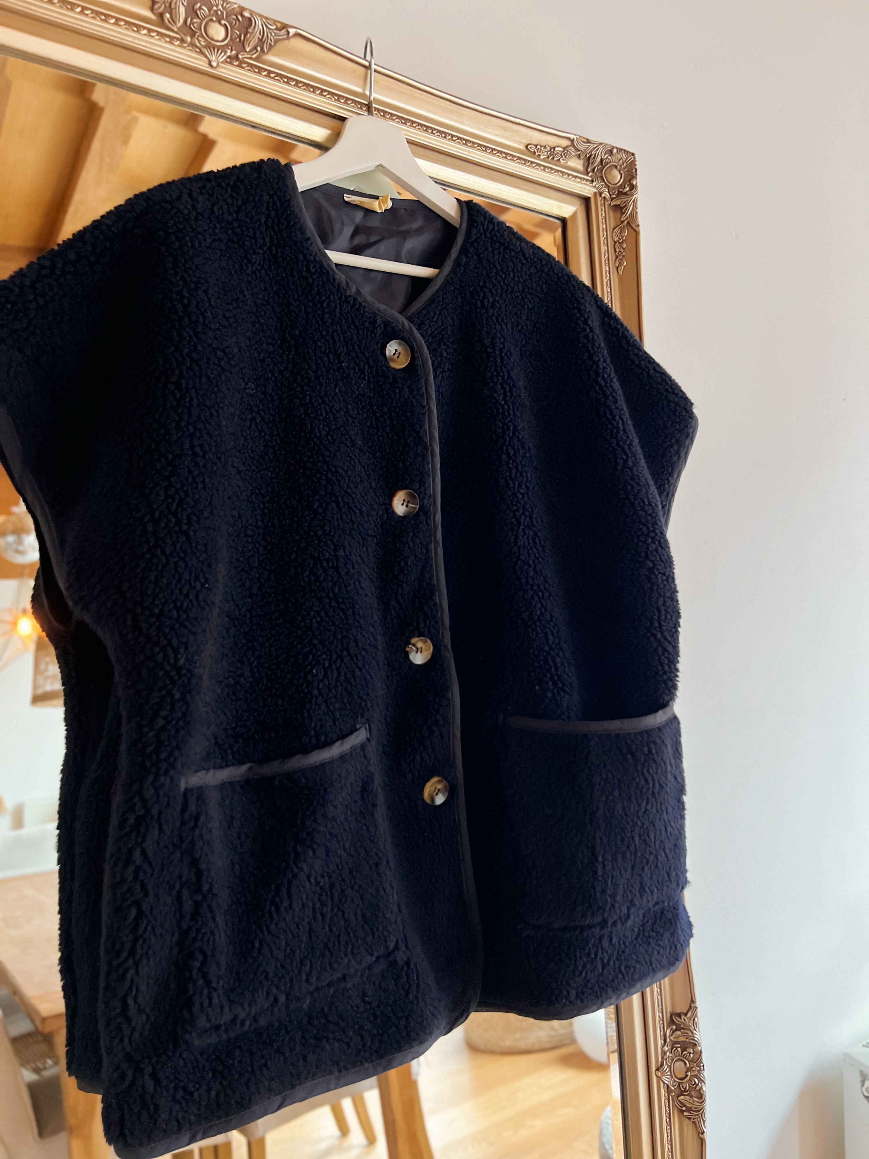 TEDDY GILET AMÉ | DONKERBLAUW