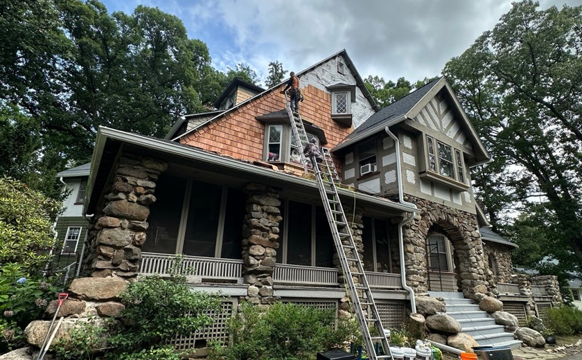 New siding on a Glen Ridge NJ home by Four Seasons Roofing and Construction