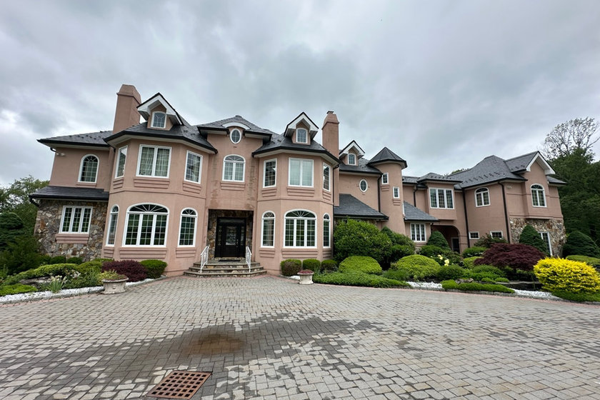 Rebuilt brick front steps and walkway on a Lyndhurst NJ home