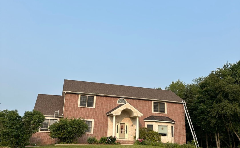 Architectural shingle roof replacement completed by Four Seasons Construction, serving Paramus NJ
