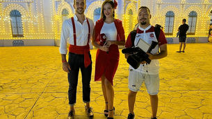 Qreativos, de la playa a la feria, vinculando sonrisas a la imagen de sus clientes