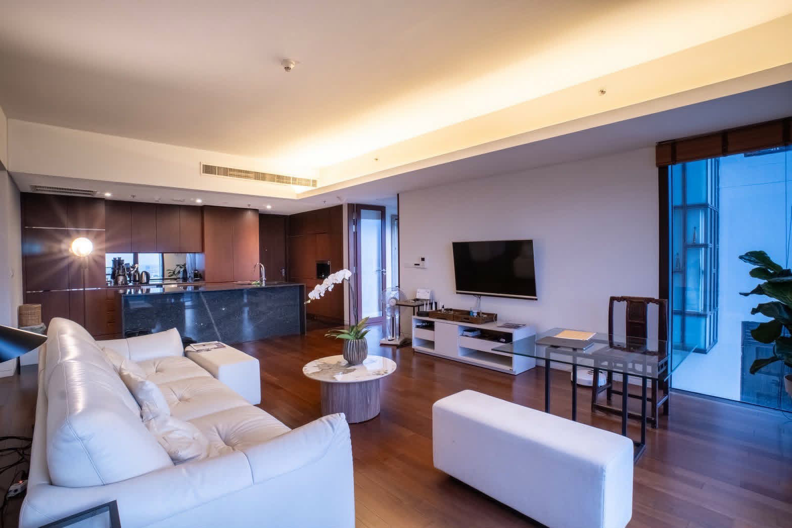Hansar Residence Rajdamri | 110 SQM | 2 Bedrooms
